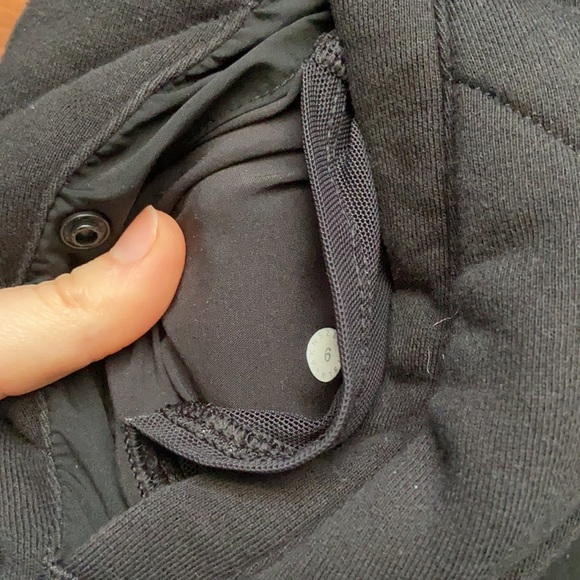 Black Lulu jacket - Picture 3 of 4